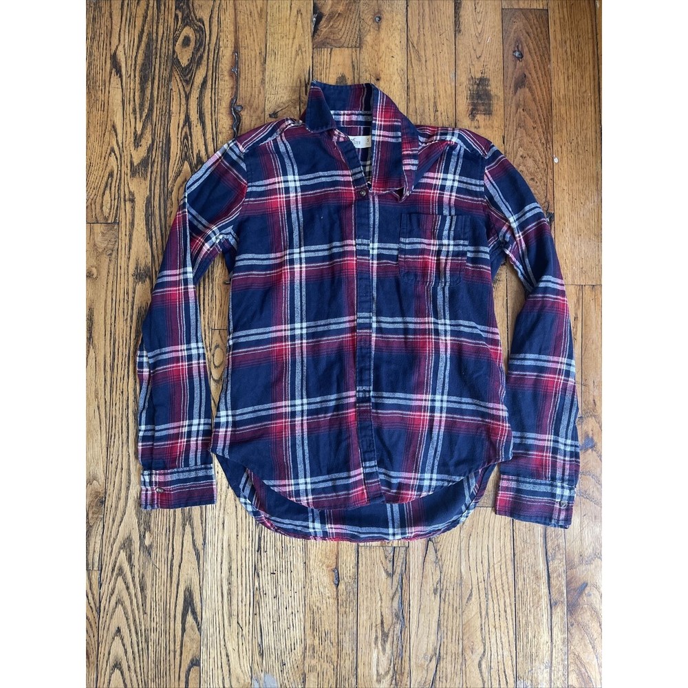 Hollister Women’s Small Red Plaid Flannel